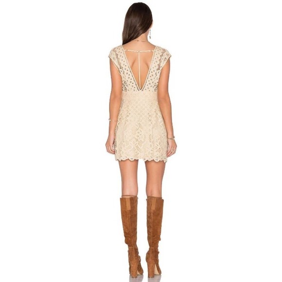Free People One Million Lovers Ivory Lace Sleeveless V-Neck Mini Dress Sz 2 - Picture 5 of 16